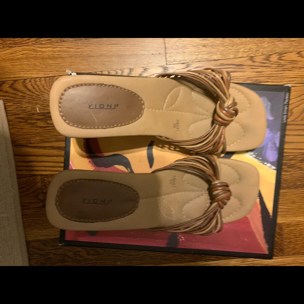 Heeled sandals